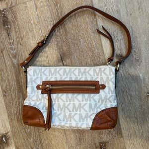 Michael Kors Shoulder Bag